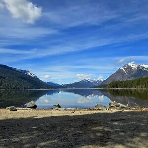 Meet your Posher, Ana